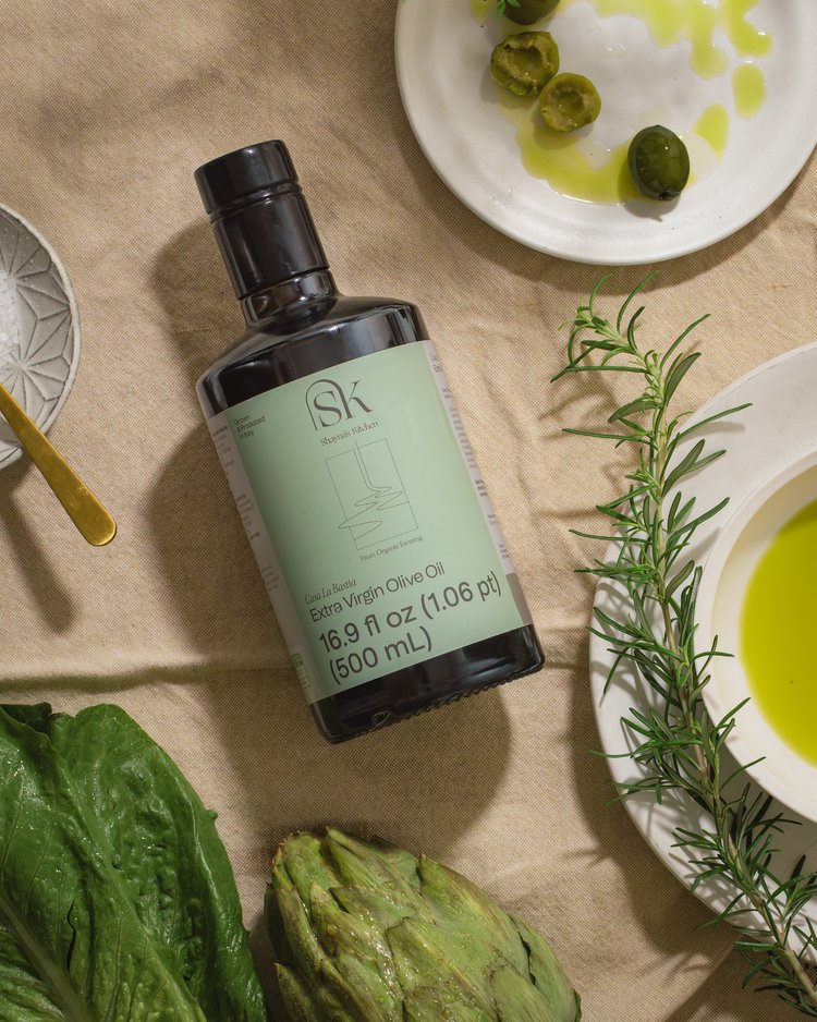Premium extra virgin olive oil bottle from Shayna's Kitchen